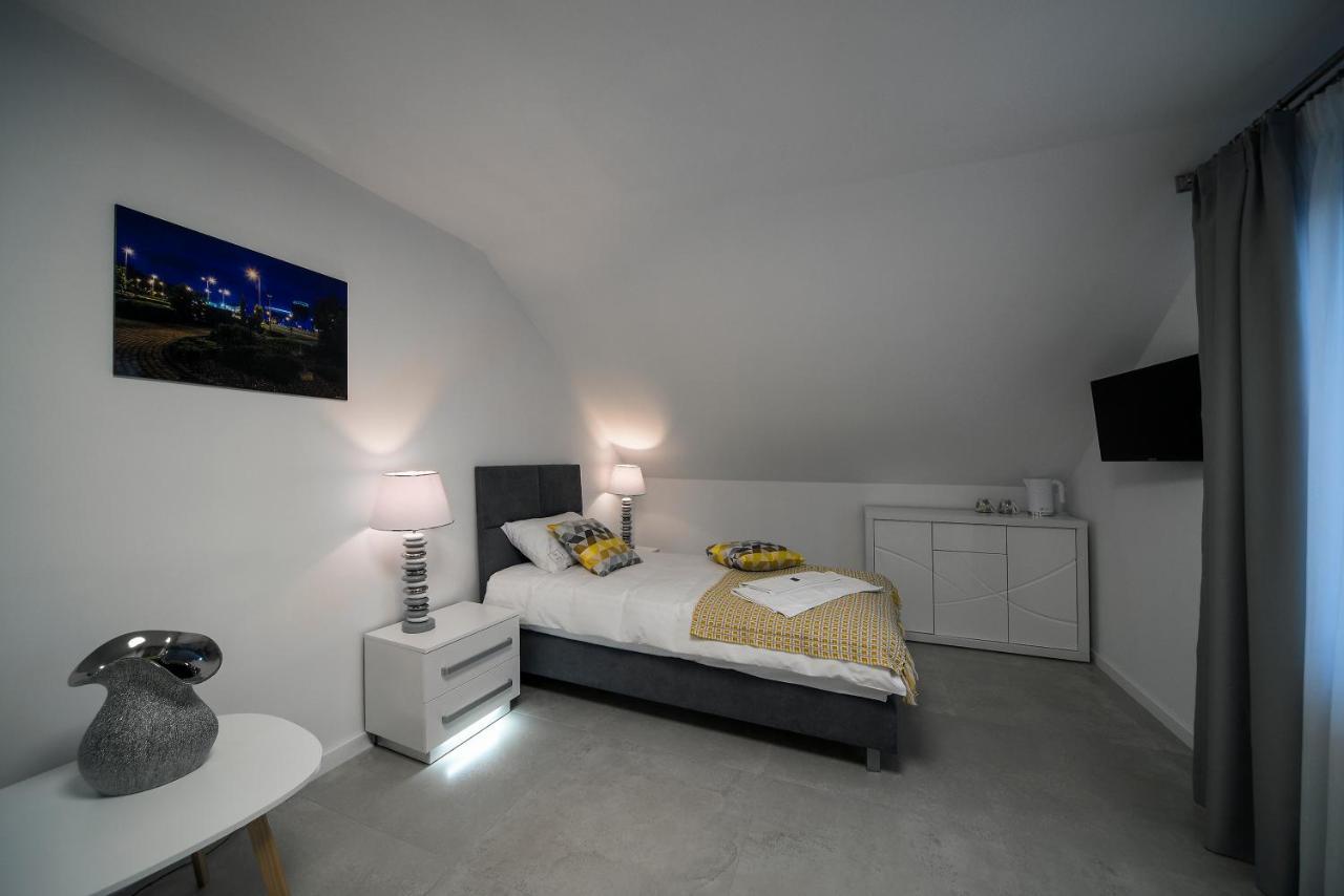 Appartement Kp Claudia à Wieliczka Extérieur photo
